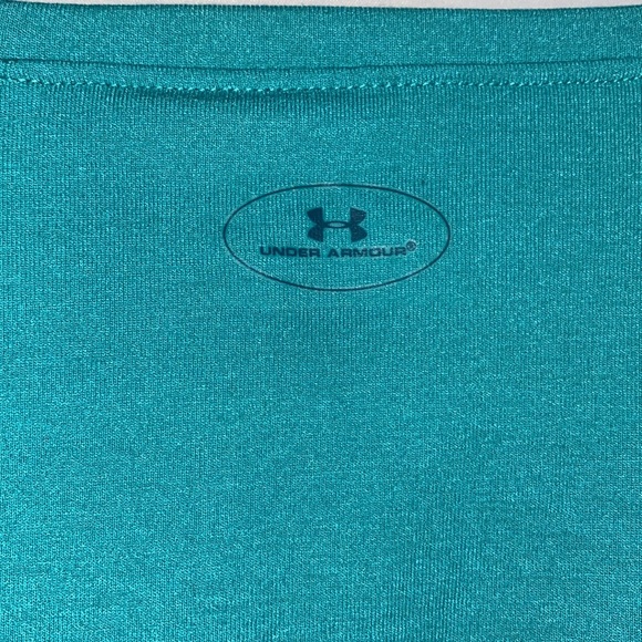 Womens Under Armour shirt sleeve. - Picture 7 of 7